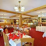 Spindlerova Bouda Готель
