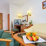 Готель Spindlerova Bouda 3*