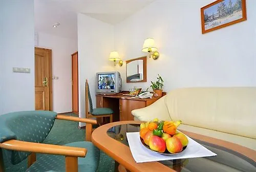 Hotel Spindlerova Bouda 3*